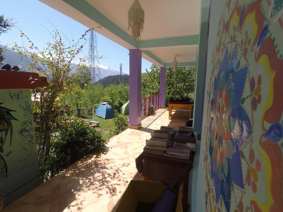 One Light Hostel Manāli Exterior foto