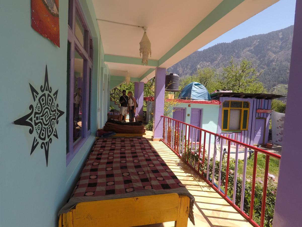 One Light Hostel Manāli Exterior foto
